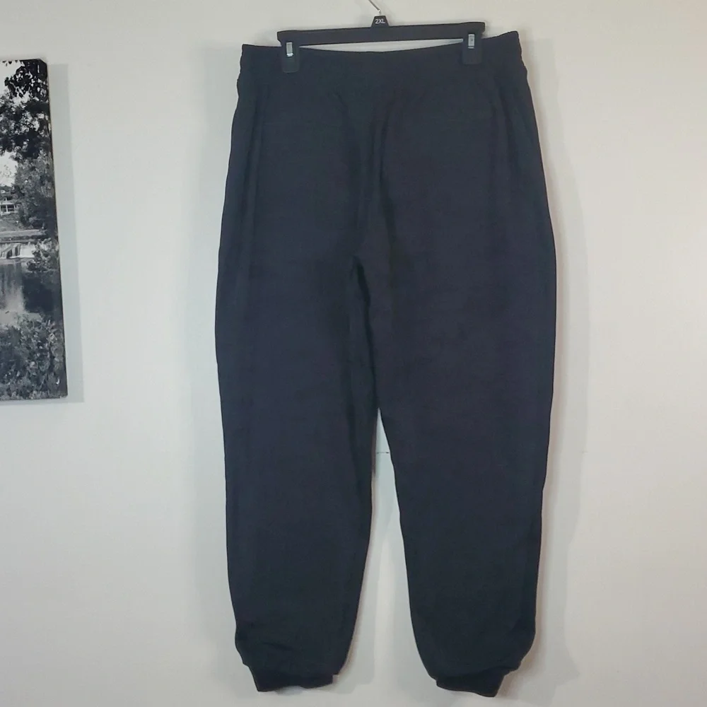 Athleta Brooklyn Lined Black Camo Joggers Size 14 - Picture 8 of 16